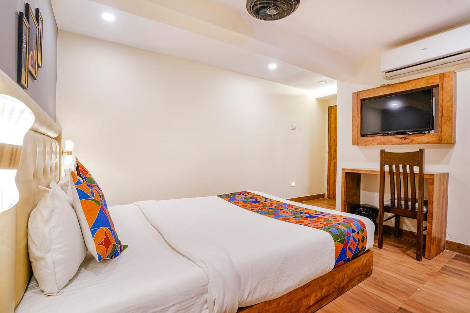 Fabhotel Grand Prime Nr Nesco Hotel Mumbai Exterior foto