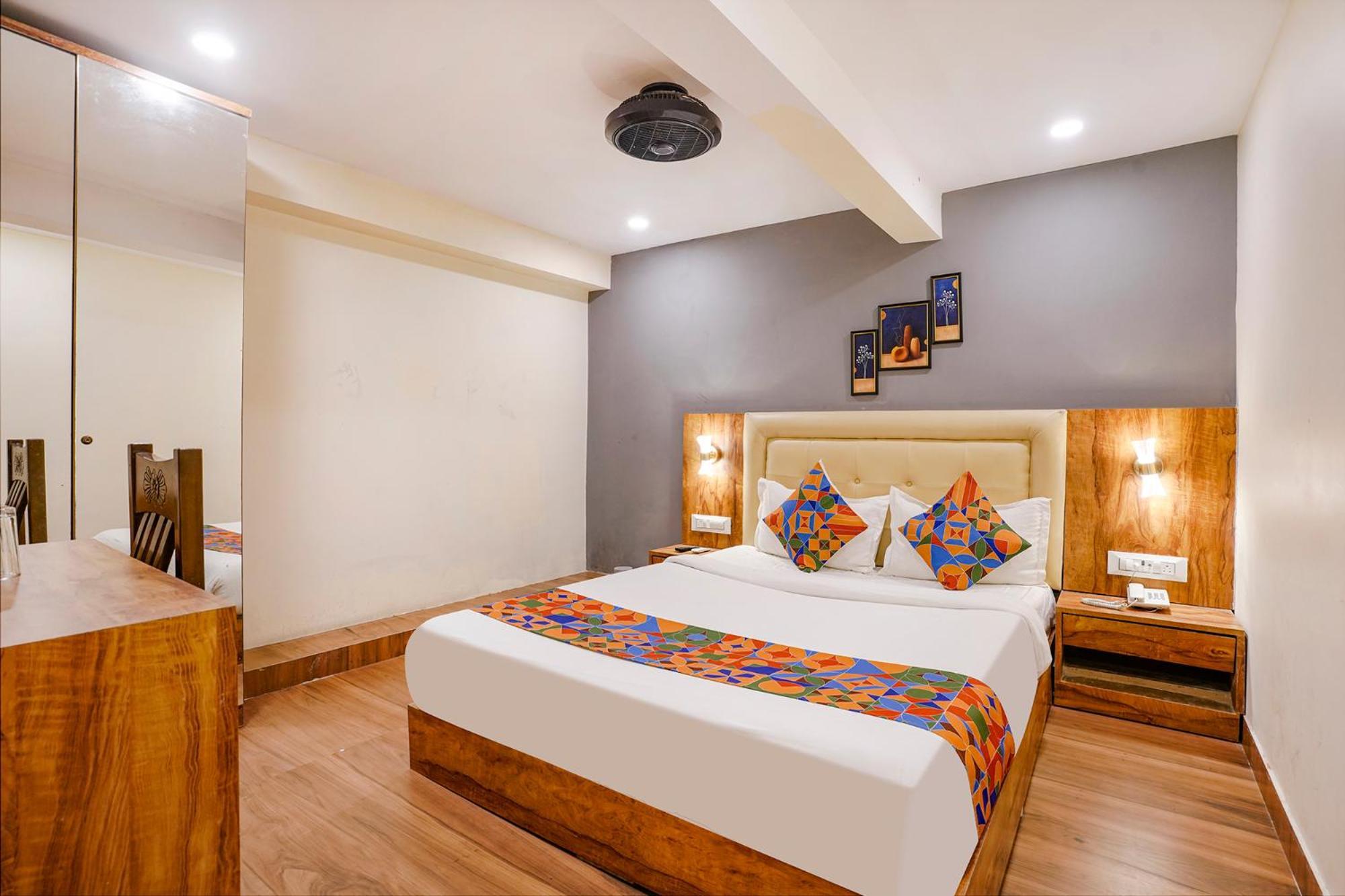 Fabhotel Grand Prime Nr Nesco Hotel Mumbai Exterior foto